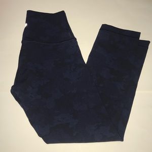 Lululemon wunder under crop camo blue black 2